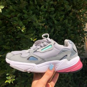 ADIDAS FALCONS size 6